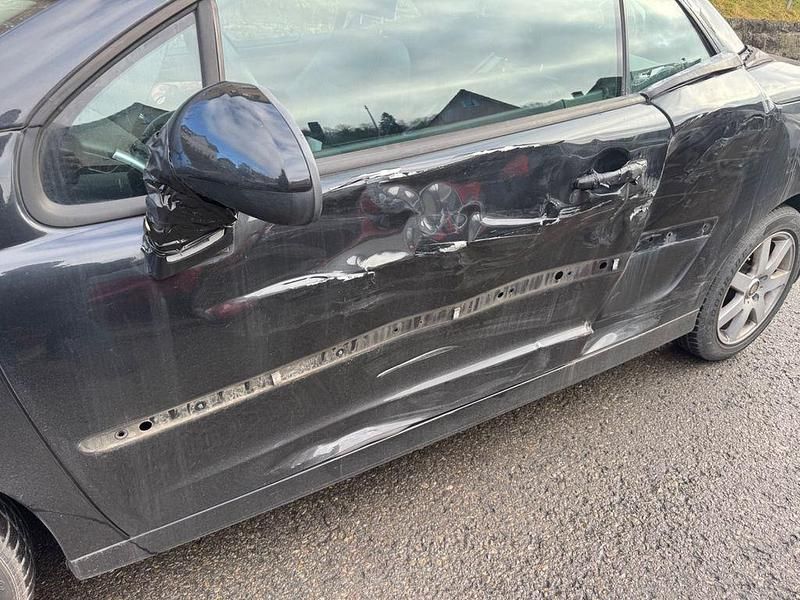 Gebraucht Peugeot 207 CC Sport 150 PS (110 kW) 2008 Schwarz Cabrio