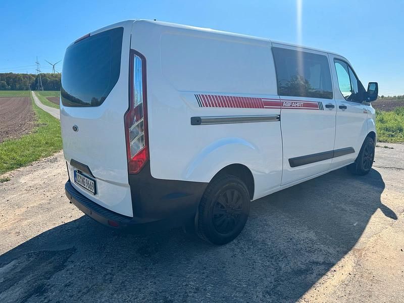 Second-hand Ford Transit 101 CP (74 kW) 2015 Alb Monovolum