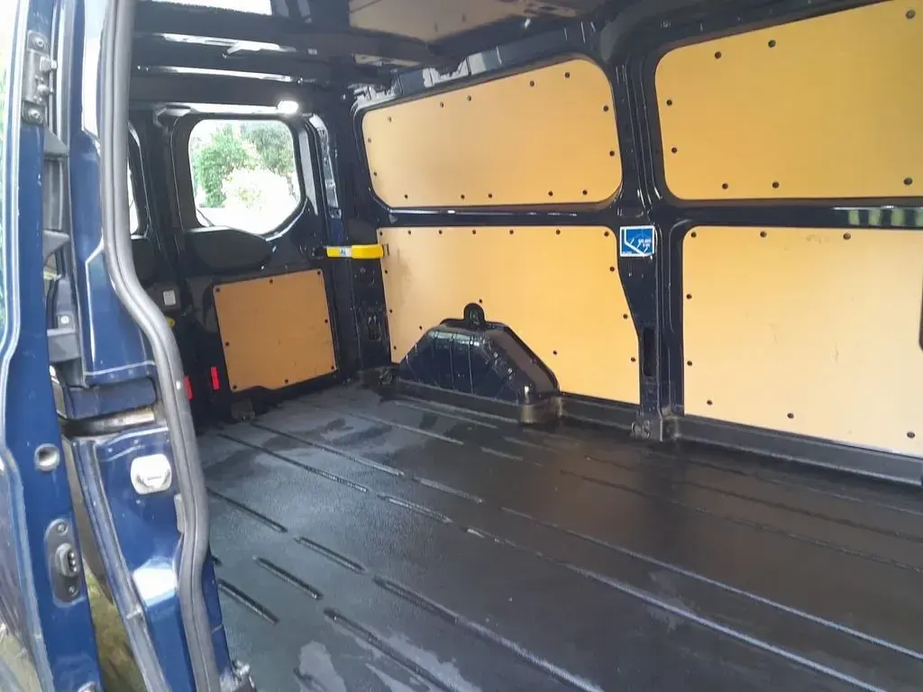 Gebraucht Ford Transit 131 PS (96 kW) 2019 Blau Van