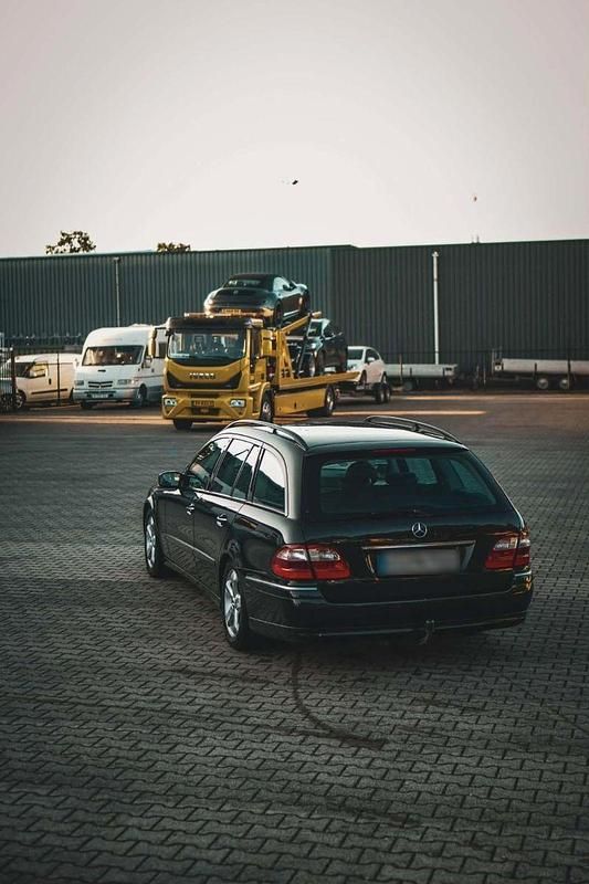 Gebraucht Mercedes 320 204 PS (150 kW) 2004 Schwarz Kombi