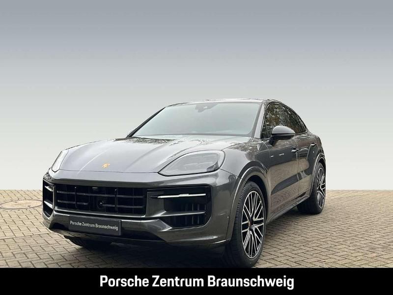 Grau Neu 2025 Porsche Cayenne GTS SUV | 155.930 € (Superpreis) - Bild 1/4
