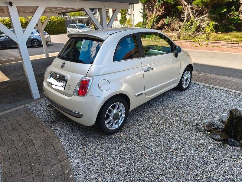 Weiß Gebraucht 2009 Fiat 500 Sport Kleinwagen | 4.850 € (Etwas zu teuer) - Bild 1/4