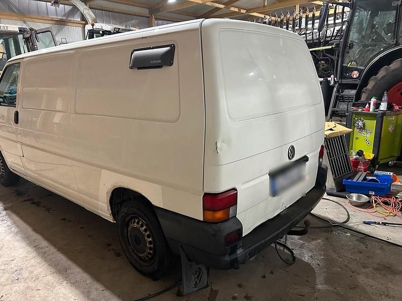 Gebraucht VW Transporter 102 PS (75 kW) 2001 Van