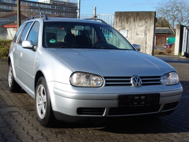 Gebraucht VW Golf IV Comfortline 101 PS (74 kW) 2003 Silber Kombi