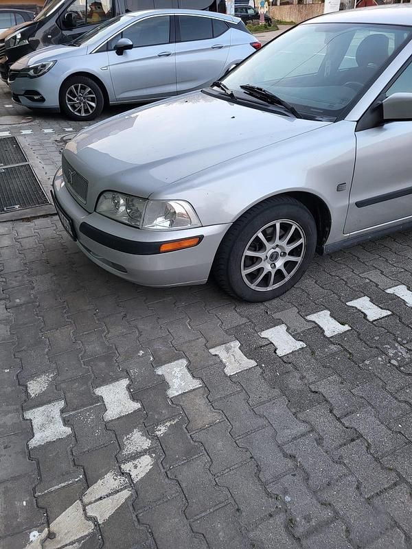 Gebraucht Volvo S40 122 PS (89 kW) 2001 Andere farben Limousine