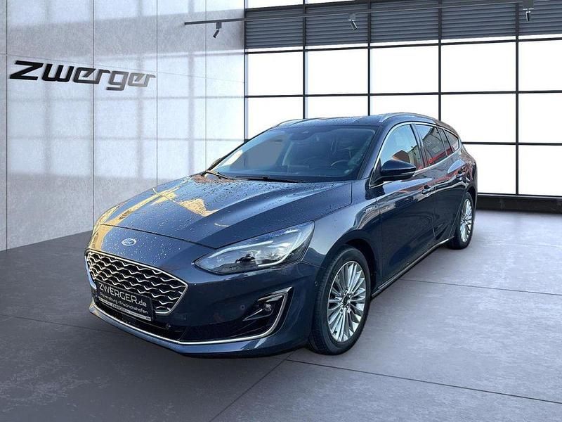 Blau Gebraucht 2021 Ford Focus Vignale Limousine | 21.880 € (Etwas zu teuer) - Bild 1/4