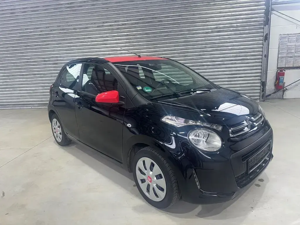 Gebraucht Citroën C1 SELECTION 82 PS (60 kW) 2017 Schwarz Kleinwagen