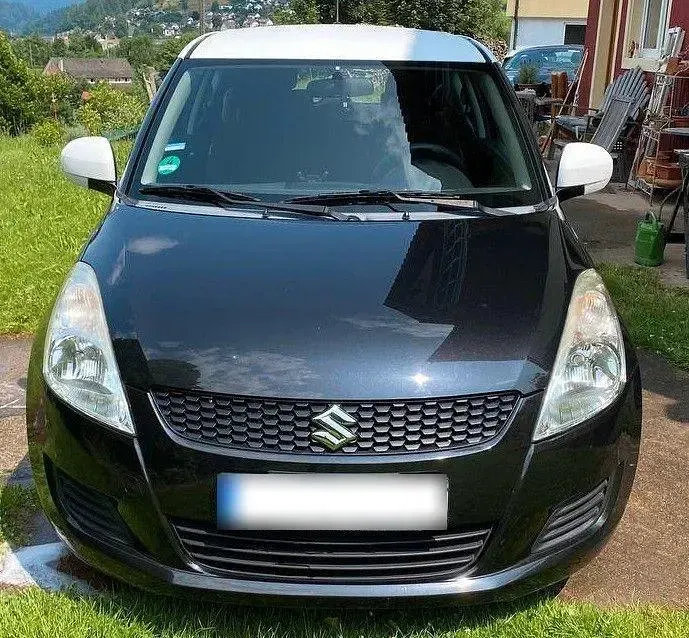 Gebraucht Suzuki Swift Comfort 94 PS (69 kW) 2013 Schwarz Kleinwagen