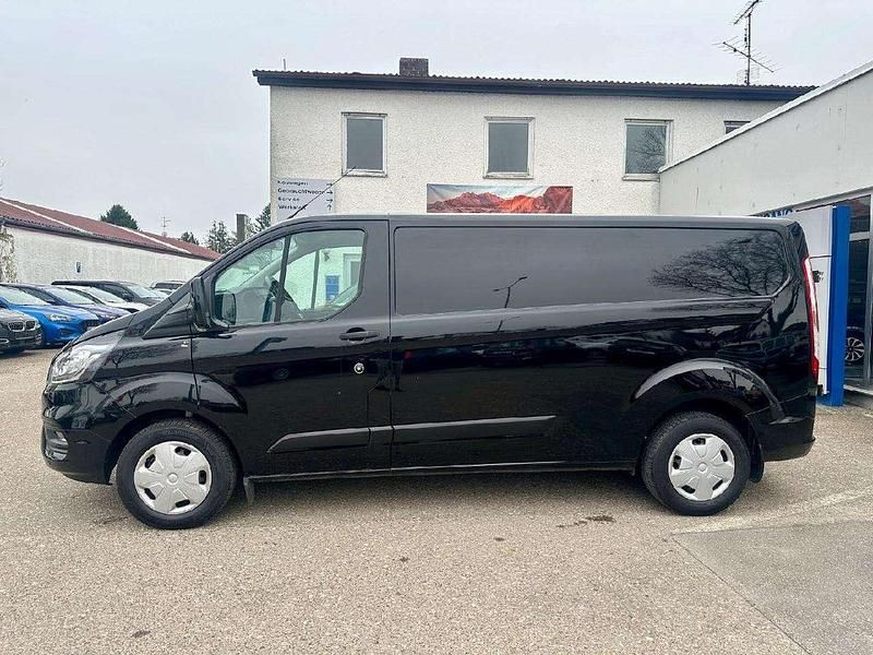 Gebraucht Ford Transit Custom Trend 131 PS (96 kW) 2020 Iridiumschwarz metallic Van