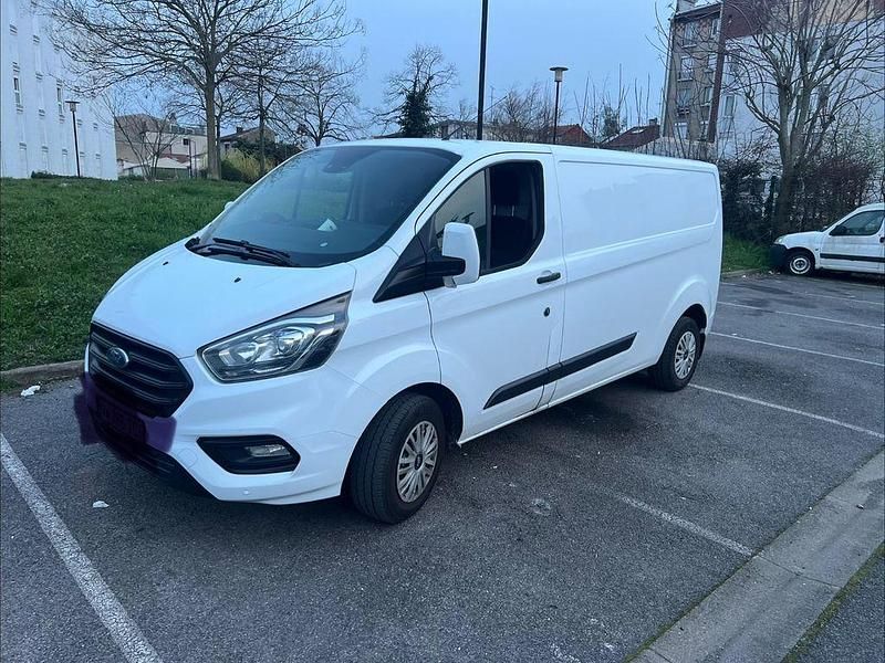 Usata Ford Transit Custom 131 CV (96 kW) 2019 Bianco SUV