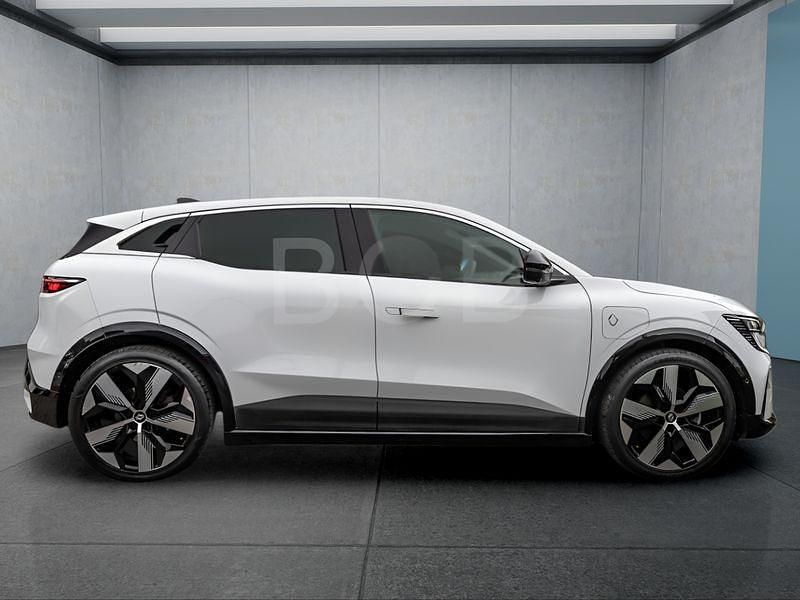 Gebraucht Renault Megane E-Tech 160 kW (218 PS) 2022 Weiß Limousine