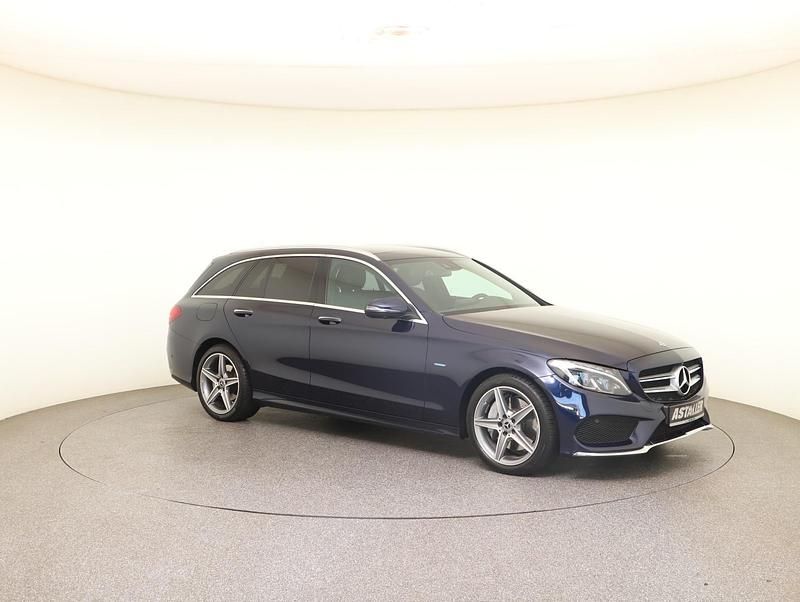 Gebraucht Mercedes C350e AMG line 211 PS (155 kW) 2017 Cavansitblau Kombi