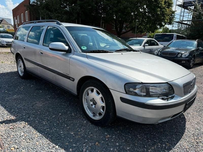Silber Gebraucht 2000 Volvo V70 Kombi | 890 € (Guter Preis) - Bild 1/4