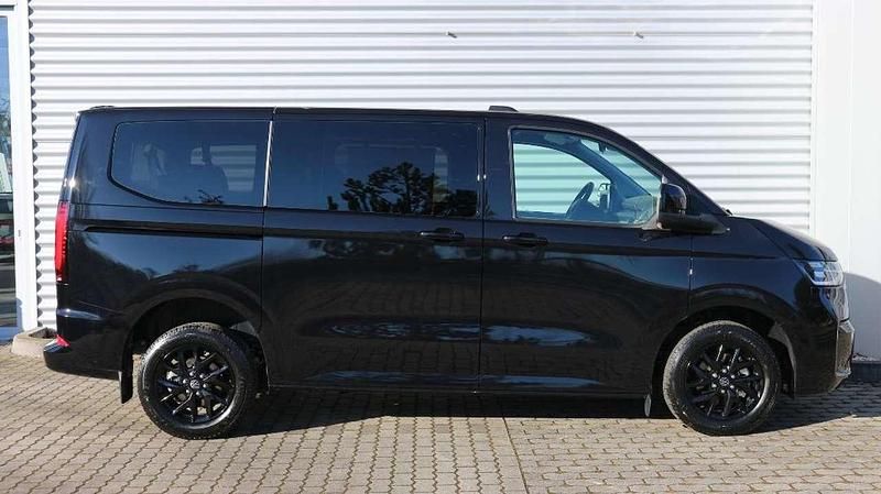 Neu VW T7 Style 150 PS (110 kW) 2026 Midnight black metallic Van
