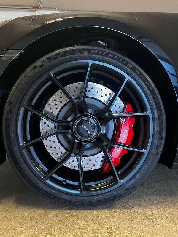 Neu Porsche 911 GT3 510 PS (375 kW) 2026 2t tiefschwarz Coupé