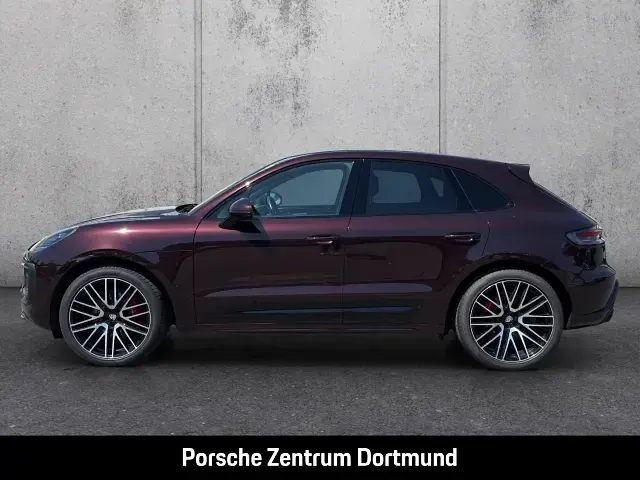 Gebraucht Porsche Macan 381 PS (280 kW) 2023 Kupferrubinmetallic (rot) SUV