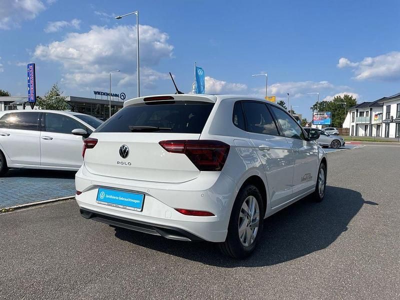 Gebraucht VW Polo Style 95 PS (69 kW) 2024 Pure white schwarz Limousine