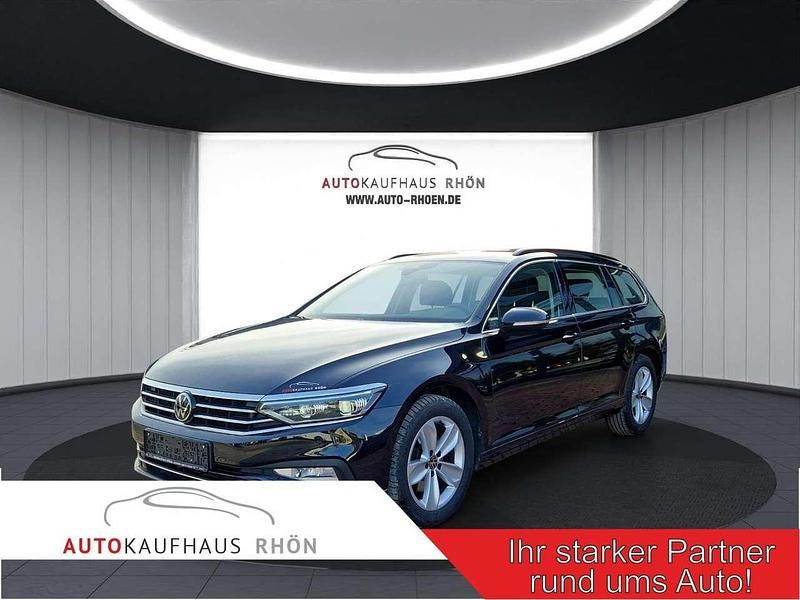Deep black perleffekt Gebraucht 2022 VW Passat Business Kombi | 21.490 € (Guter Preis) - Bild 1/4