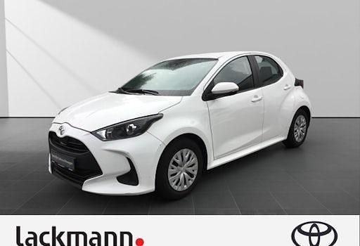 Gebraucht Toyota Yaris Comfort 72 PS (52 kW) 2023 Weiss Kleinwagen