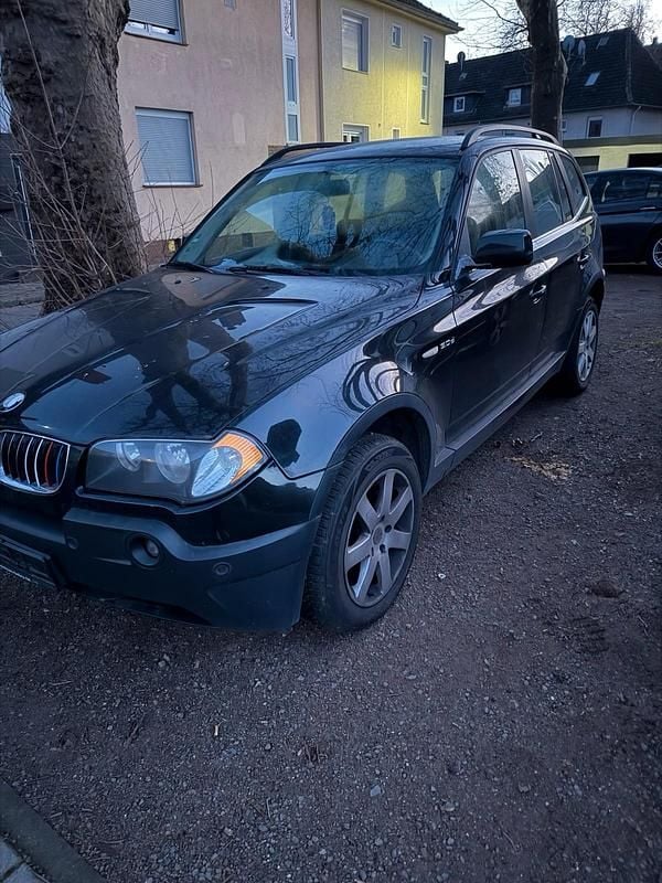 Schwarz Gebraucht 2006 BMW X3 SUV | 3.200 € (Superpreis) - Bild 1/3