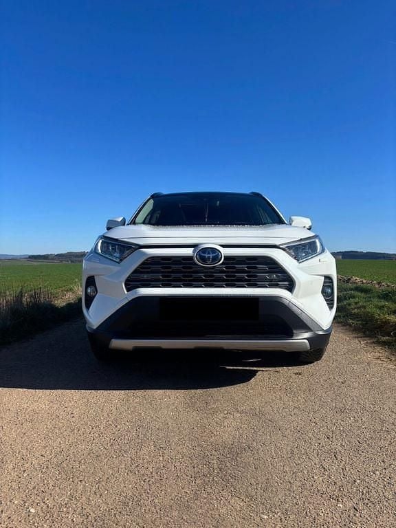 Gebraucht Toyota RAV4 Team 222 PS (163 kW) 2022 Weiß SUV