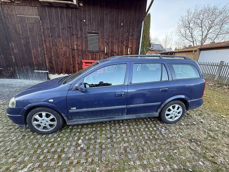 Gebraucht Opel Astra 84 PS (61 kW) 2004 Blau Limousine