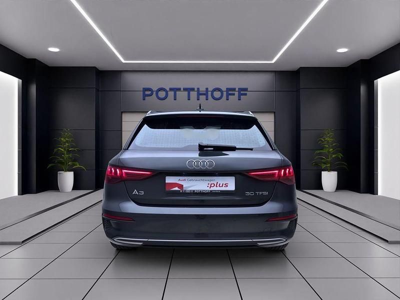 Second-hand Audi A3 Advanced 110 CP (80 kW) 2021 Gri Berlinǎ