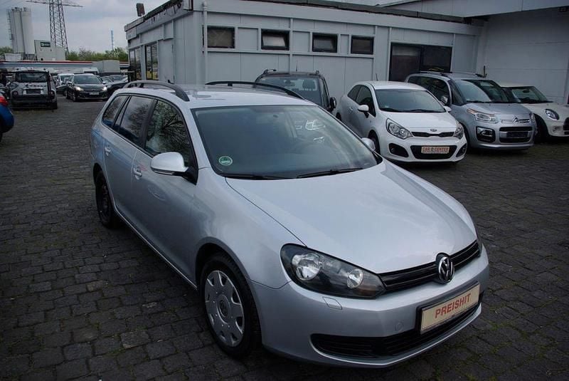 Gebraucht VW Golf VI Trendline 80 PS (58 kW) 2010 Silber Kleinwagen
