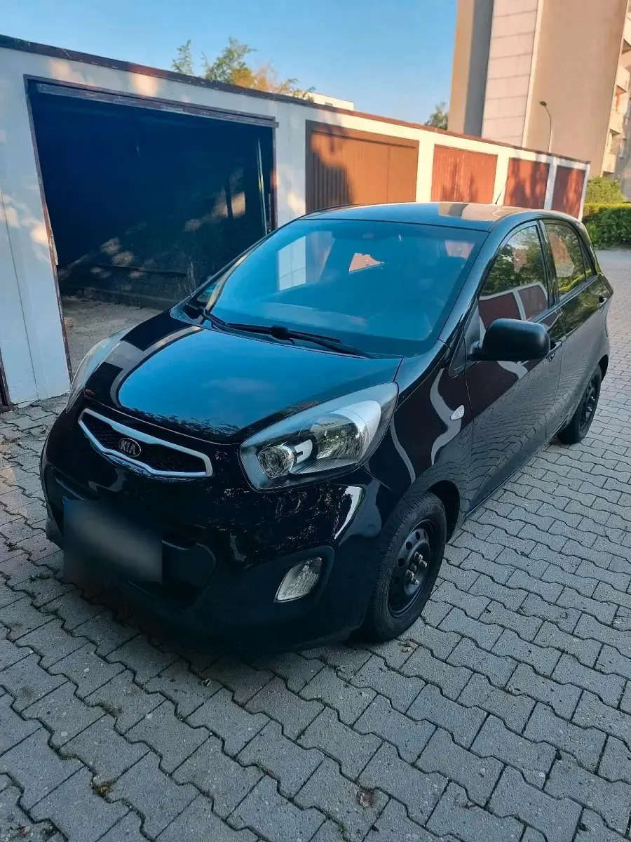 Gebraucht Kia Picanto Attract 69 PS (50 kW) 2012 Schwarz Kleinwagen