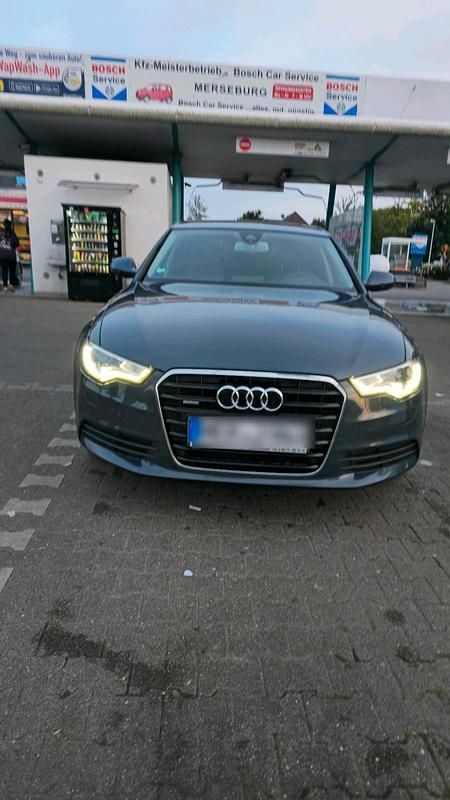 Braun Gebraucht 2011 Audi A6 Limousine | 11.000 € - Bild 1/4