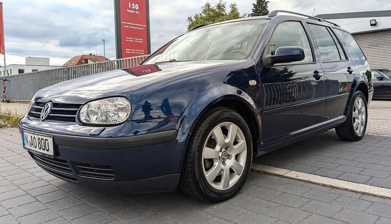 Gebraucht VW Golf IV Highline 116 PS (85 kW) 2002 Blau Kombi