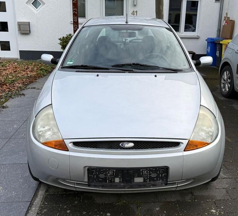 Gebraucht Ford Ka Viva 69 PS (50 kW) 2004 Silber Kleinwagen