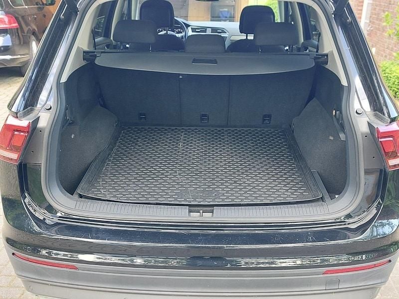 Gebraucht VW Tiguan Allspace 150 PS (110 kW) 2018 Schwarz SUV