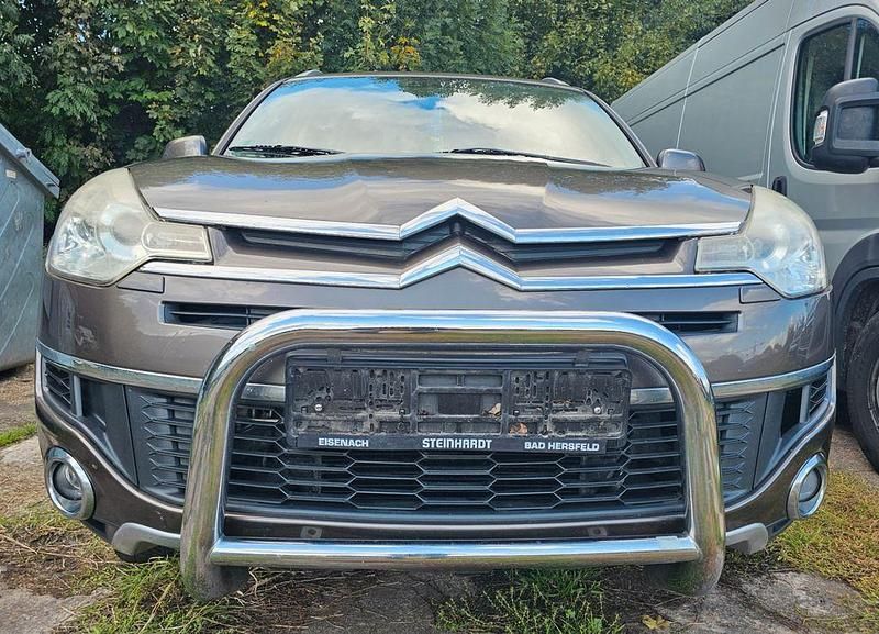 Gebraucht Citroën C-Crosser Exclusive 156 PS (114 kW) 2012 Braun SUV