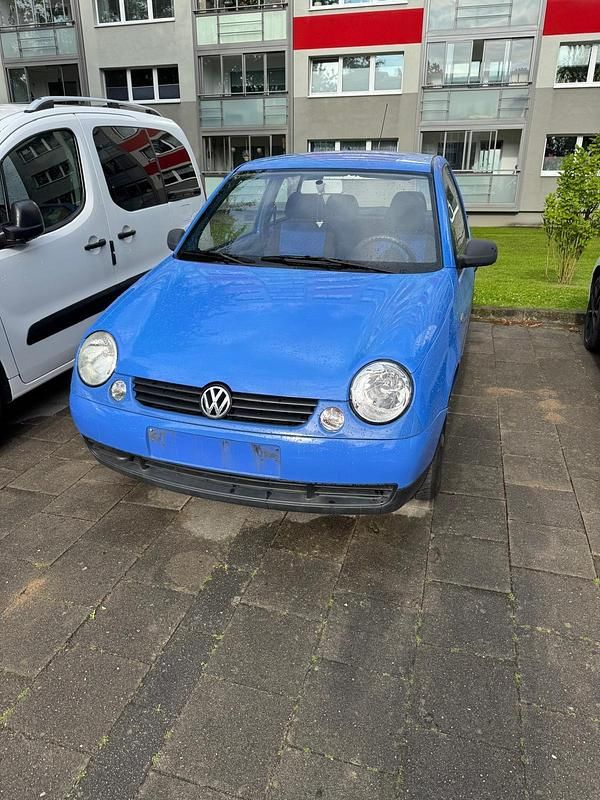 Blau Gebraucht 1999 VW Lupo Kleinwagen | 1.900 € (Etwas zu teuer) - Bild 1/4