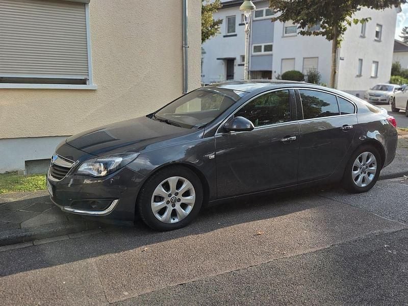 Gebraucht Opel Insignia 170 PS (125 kW) 2015 Grau Limousine