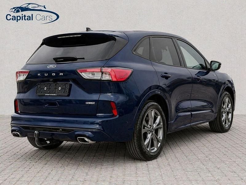 Usado Ford Kuga ST-Line X 152 HP (111 kW) 2023 Azul SUV