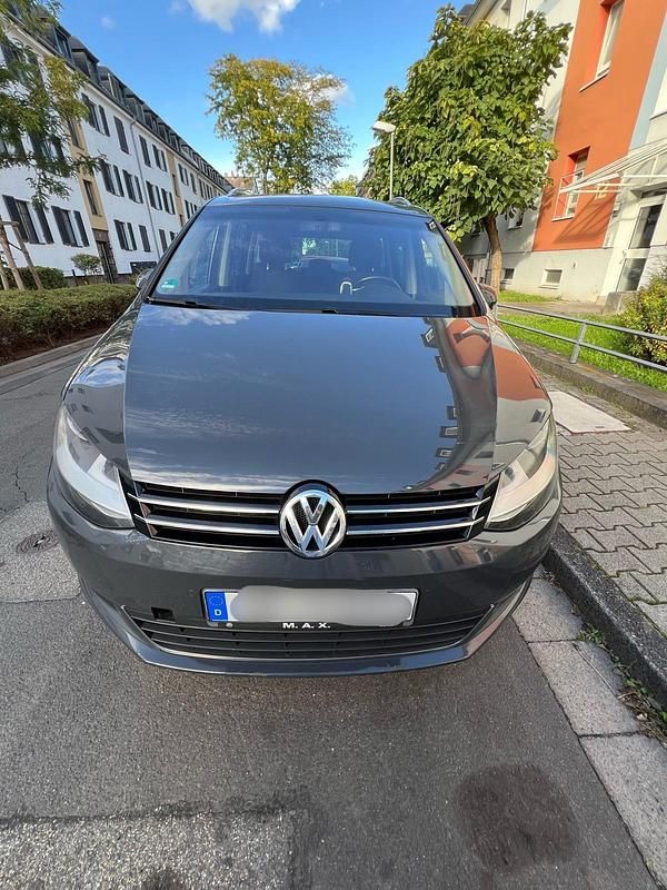 Grau Gebraucht 2014 VW Sharan Van / Kleinbus | 10.500 € (Guter Preis) - Bild 1/4