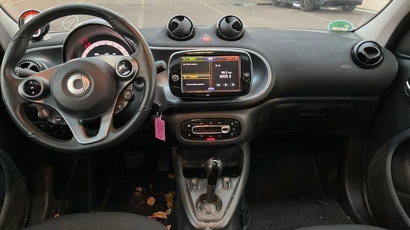 Gebraucht Smart ForTwo Coupé 60 kW (82 PS) 2021 Nachtschwarz Kleinwagen