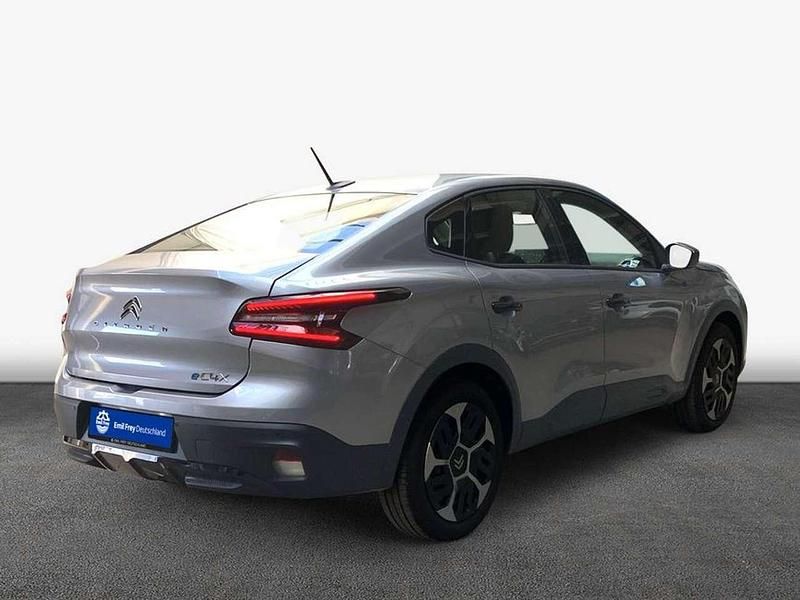 Neu Citroën e-C4 100 kW (136 PS) 2025 Grau Limousine