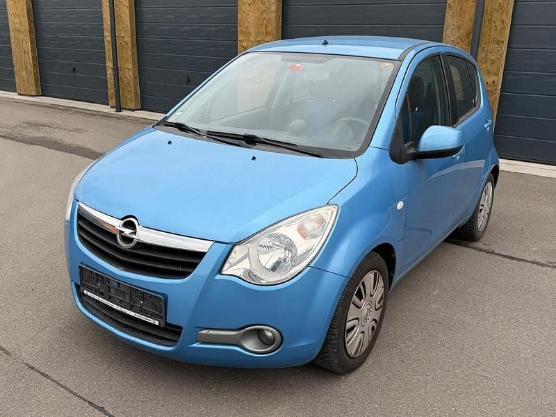 Gebraucht Opel Agila 60 PS (44 kW) 2009 Blau Kleinwagen