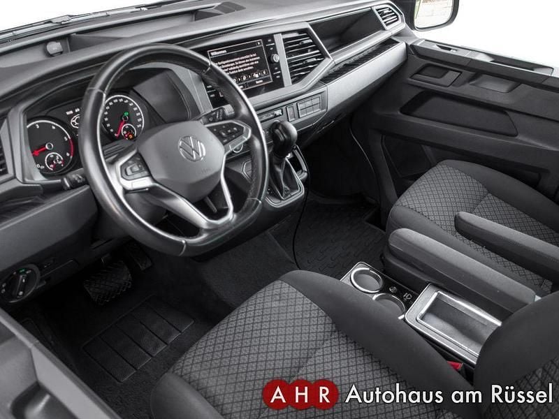 Gebraucht VW Multivan 150 PS (110 kW) 2021 Grau Van