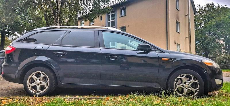 Schwarz Gebraucht 2008 Ford Mondeo Kombi | 3.500 € - Bild 1/1