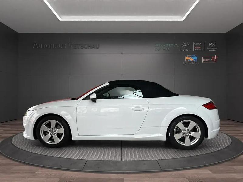 Weiß (weiß) Gebraucht 2020 Audi TT Roadster Sport Cabrio | 32.990 € (Teuer) - Bild 1/4