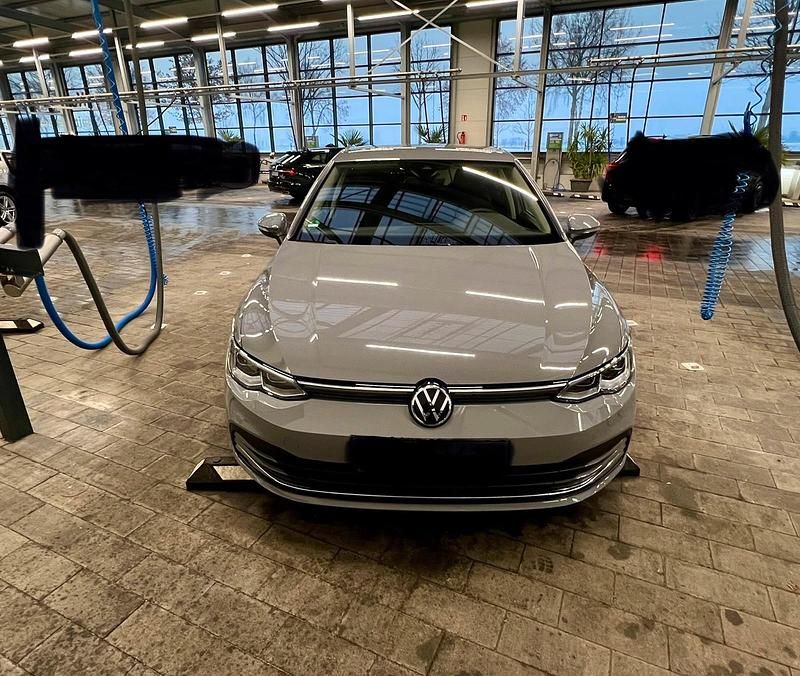 Gebraucht VW Golf VIII 204 PS (150 kW) 2020 Grau Kleinwagen