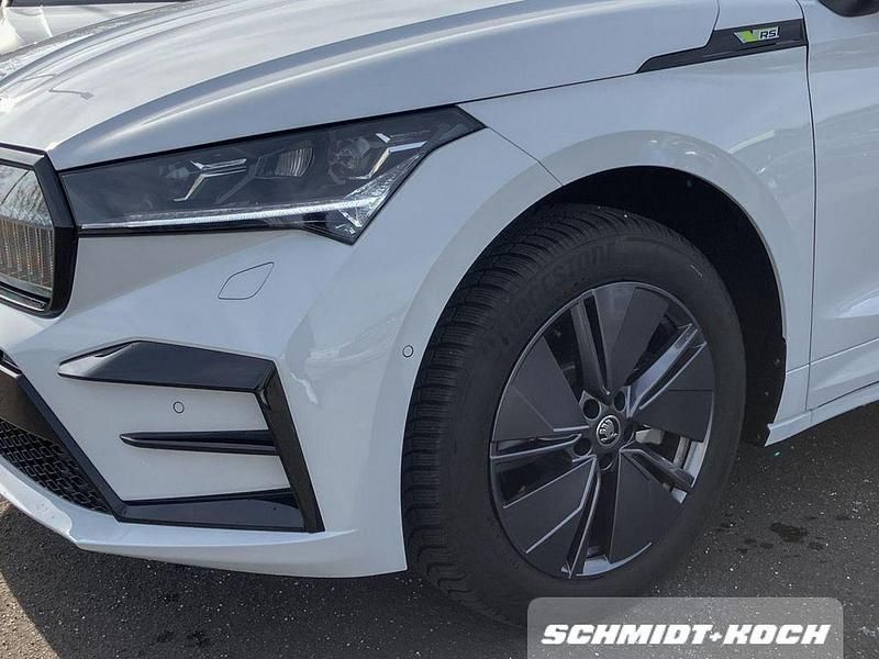 Gebraucht Skoda Enyaq iV Lounge 250 kW (340 PS) 2025 Moonweiß perleffekt SUV