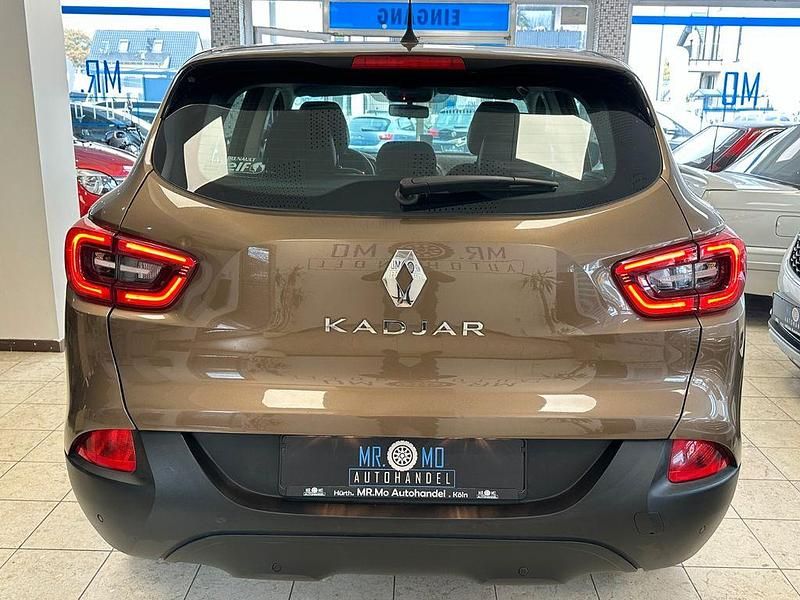 Gebraucht Renault Kadjar Life 131 PS (96 kW) 2018 Braun SUV