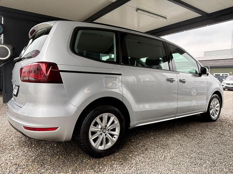 Second-hand Seat Alhambra 150 CP (110 kW) 2020 Metallic Monovolum