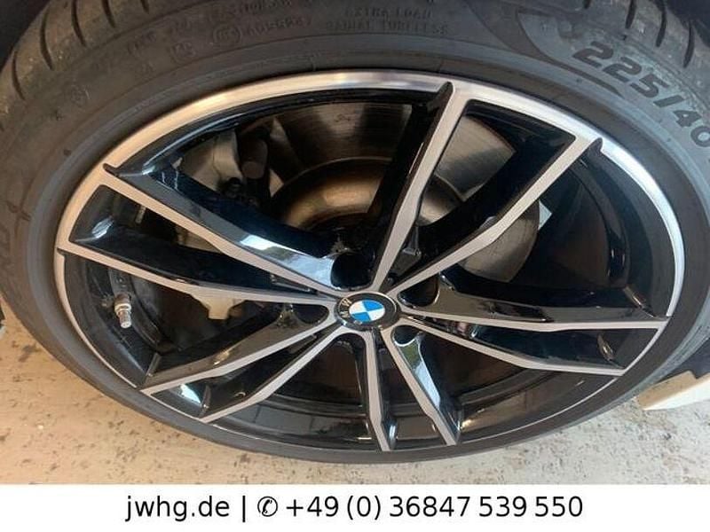 Gebraucht BMW 330 Shadowline 245 PS (180 kW) 2022 Alpinweiss iii Kombi