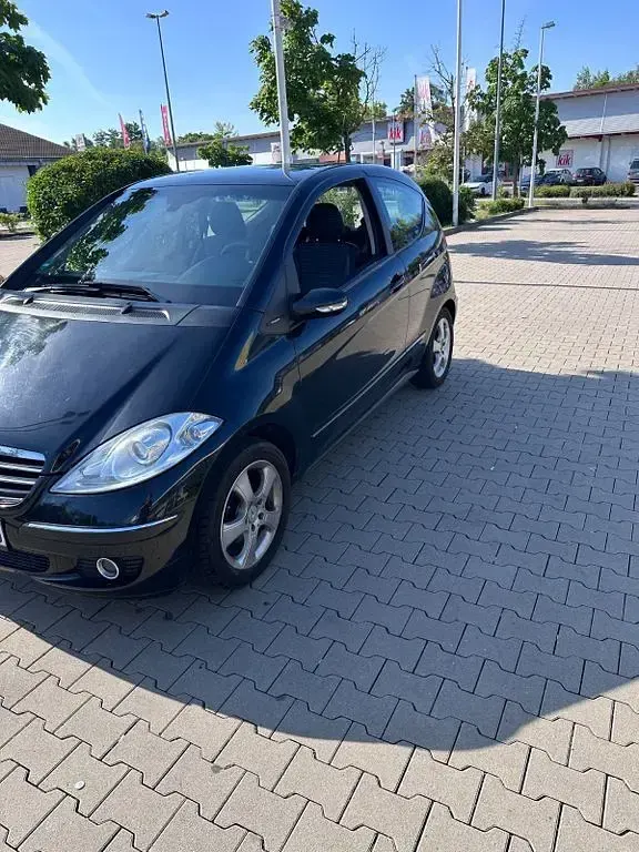 Gebraucht Mercedes A150 Elegance 95 PS (69 kW) 2005 Schwarz Limousine
